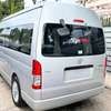 Toyota Hiace 9l thumb 6