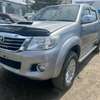 TOYOTA HILUX DOUBLE CABIN 2015 MODEL. thumb 1
