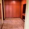 5 Bed Townhouse with En Suite in Nyari thumb 8