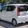 Daihatsun move pearl thumb 1