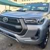 TOYOTA HILUX DOUBLE MANUAL 4WD thumb 8