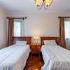 4 Bed House with En Suite in Ridgeways thumb 0
