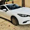 Mazda Axela thumb 3
