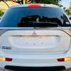 Mitsubishi Outlander 2016 model thumb 1
