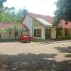4 Bed House with Garden in Lavington thumb 18