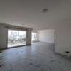 4 Bed Apartment with En Suite in Parklands thumb 2
