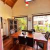 6 Bed House with En Suite in Ridgeways thumb 17