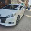 TOYOTA WISH 2014 in excellent condition thumb 0