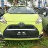 Toyota Sienta non hybrid Avacado colour 2016 thumb 9