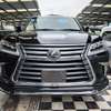 Lexus LX570 Black 2018 Sport thumb 0