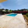 4 Bed House with Swimming Pool in Malindi thumb 7