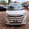 Toyota Esquire white 2018 2wd thumb 0