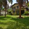 5 Bed House with En Suite at Brookside Drive thumb 0