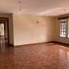3 bedroom apartment all ensuite with Dsq available thumb 1
