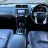 Toyota Landcruiser TX black color interior black 2018. thumb 2