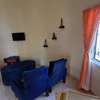 Serviced 1 Bed Apartment with En Suite at 1St Avenue thumb 3