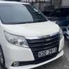 TOYOTA NOAH 7 SEATER 2014MODEL thumb 2
