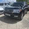 Land Cruiser V8 thumb 1
