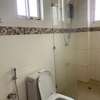 2 bedroom apartment master Ensuite available thumb 5