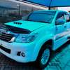 TOYOTA HILUX DOUBLE CABIN 2014MODEL. thumb 7