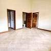 5 bedroom Ambassadorial house for rent in Runda thumb 7
