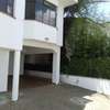 5 Bed Townhouse with En Suite at Riverside thumb 2