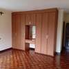 4 bedroom house for rent in Runda thumb 5