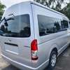 Toyota Hiace  9l manual diesel 2017 thumb 8