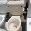 Toilet seat thumb 0