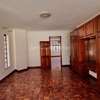 5 Bed Townhouse with En Suite in Kileleshwa thumb 2
