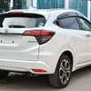 Honda Vezel Hybrid white 2018 2WD thumb 11