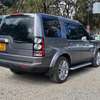 Land-rover discovery 4 thumb 2