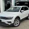 Volkswagen Tiguan white thumb 0