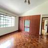 5 Bed Townhouse with Garden at Lavington thumb 15