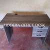 Modern Office Desks and Chairs thumb 3