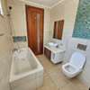 5 Bed House with En Suite in Lavington thumb 13