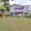 5 Bed House with En Suite at Gigiri thumb 0