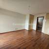 3 Bed Apartment with En Suite in Spring Valley thumb 14