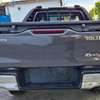 TOYOTA Hilux thumb 4