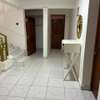 6 Bed House with En Suite in Membley thumb 1