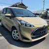 Toyota sienta new thumb 12