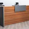 Executive reception desk thumb 0