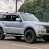 2017 Mitsubishi Pajero diesel thumb 2