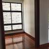 4 Bed Apartment with En Suite in Westlands Area thumb 4