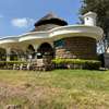 7 Bed House with En Suite in Lavington thumb 4