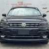 Volkswagen Tiguan s line thumb 4