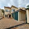 4 Bed Townhouse with En Suite at Kyuna Crescent thumb 30