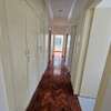 6 Bed House with En Suite in Rosslyn thumb 34