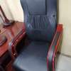 Executive leather office chairs thumb 1