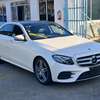 Mercedes Benz  E300 thumb 11